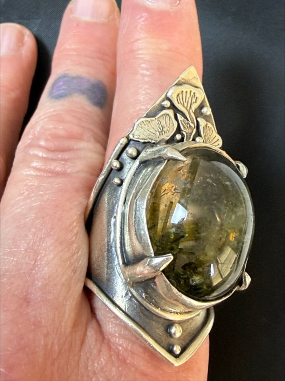 Acid Queen OOAK Botanical Shield Ring Green Tourmalated Quartz Silver Size 8.5 - Picture 13 of 16